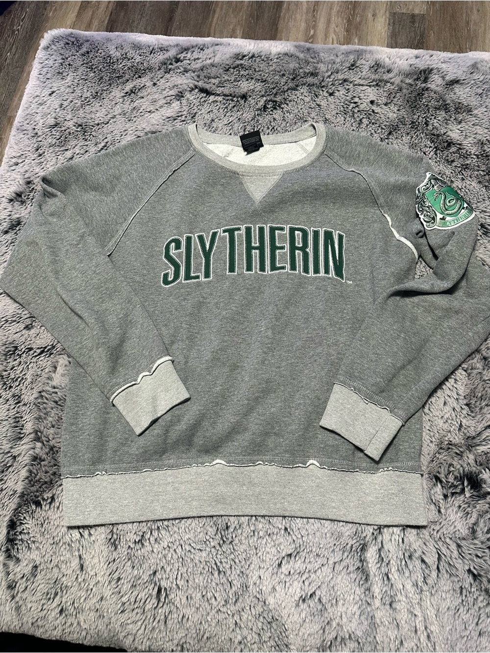 Wizarding World Of Harry Potter Slytherin Sweater Like New
